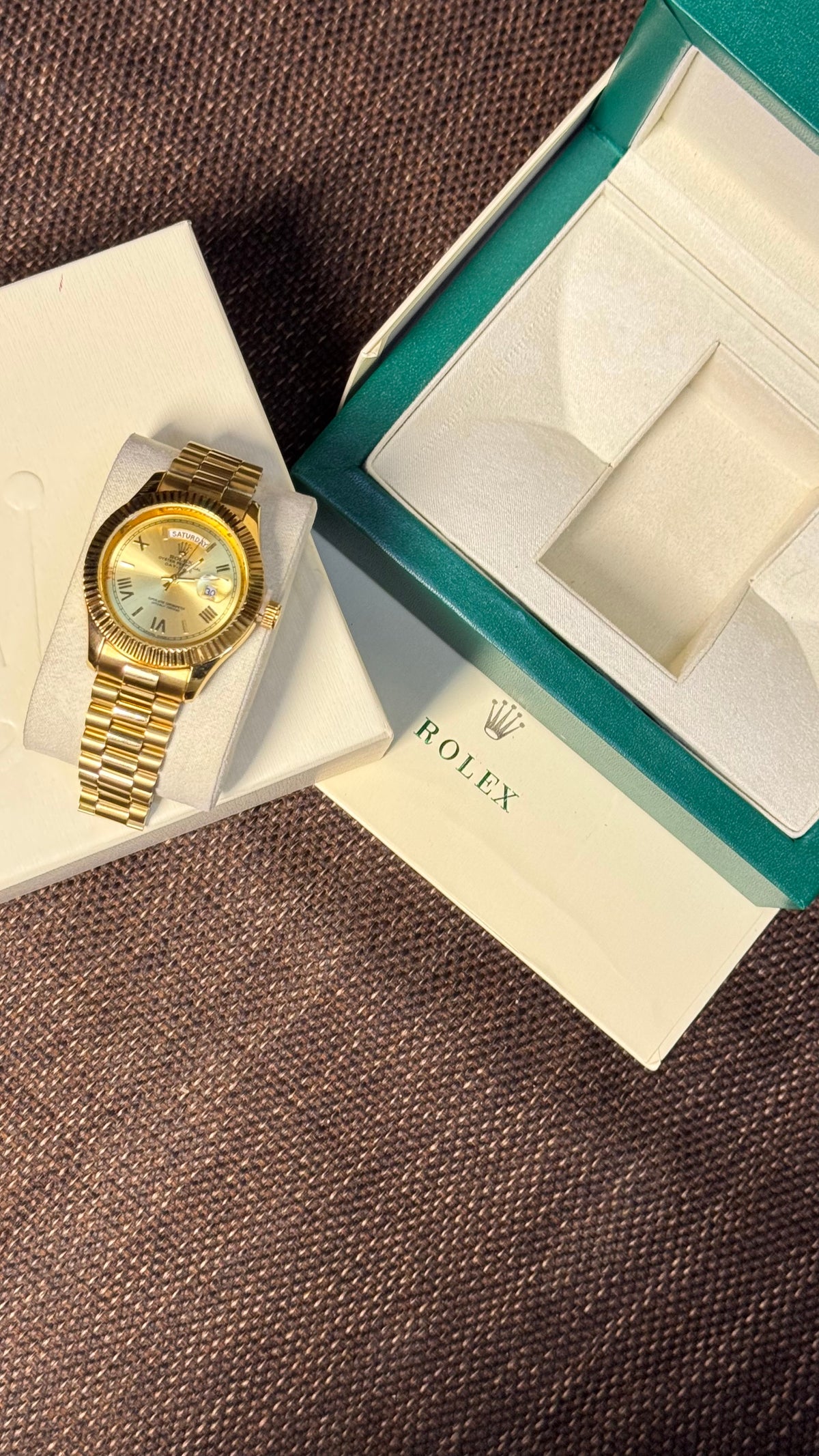 Rolex oyster perpetual | pure gold | high grade