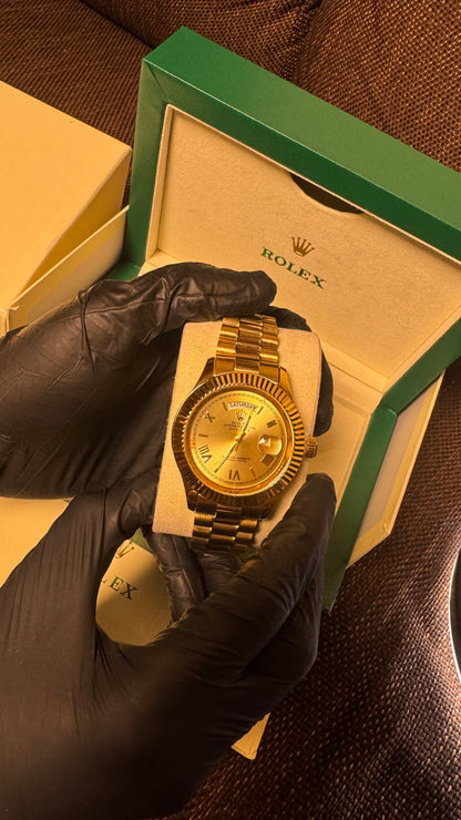 Rolex oyster perpetual | pure gold | high grade