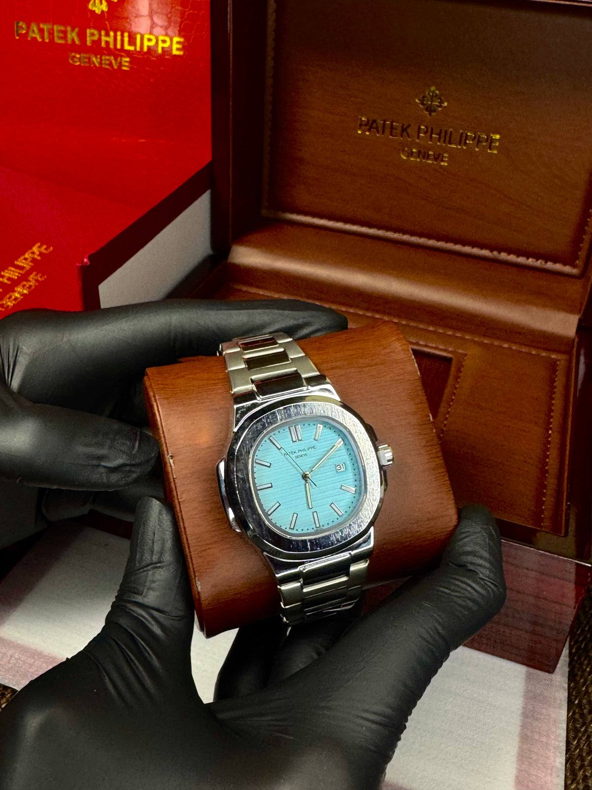 Patek philipe nautilus silver tiffany