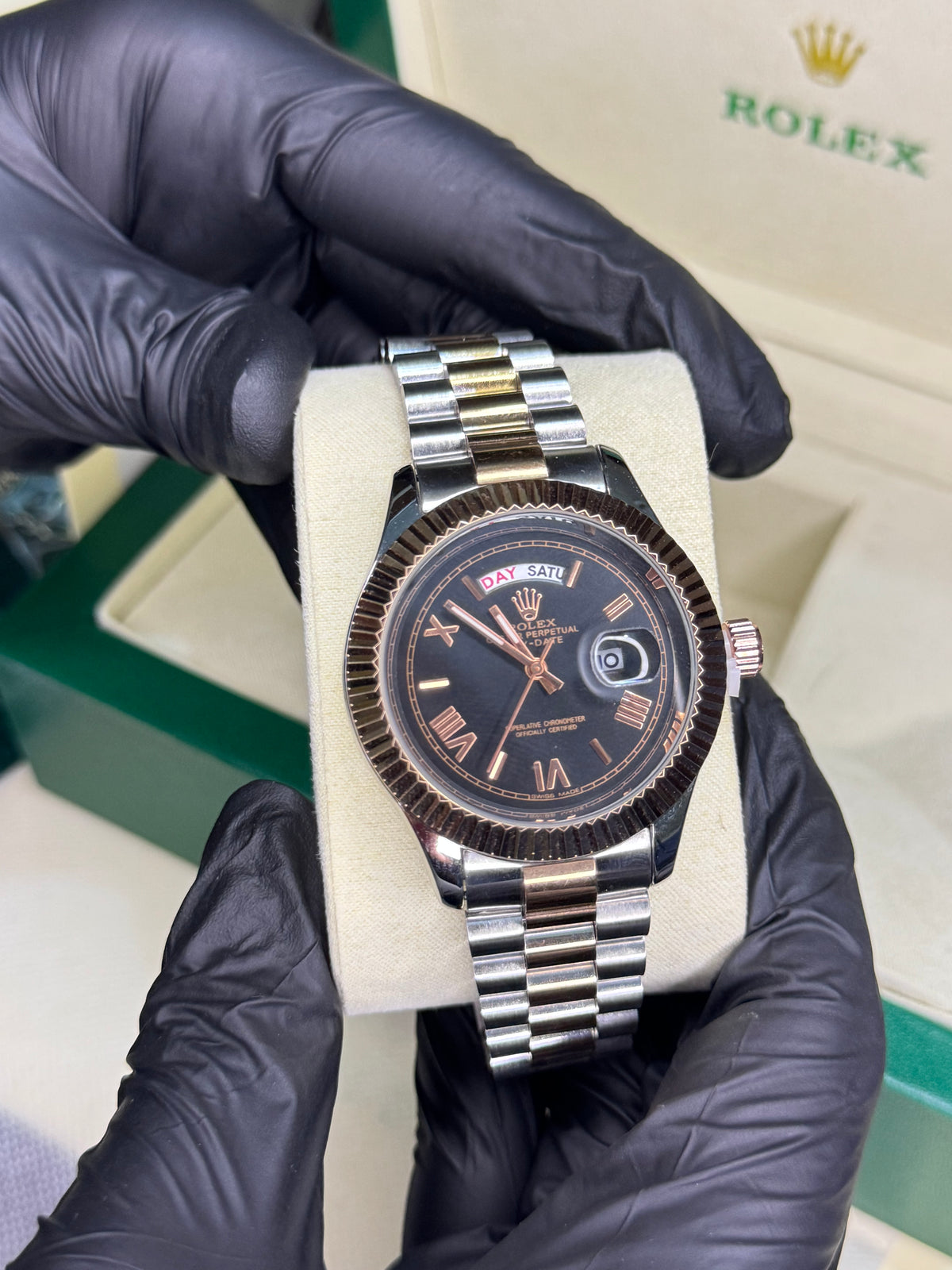 Rolex roman dial | rose gold silver black